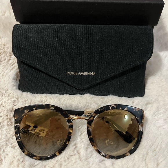Brand new Dolce & Gabbana cat eye sunglasses - Picture 6 of 8